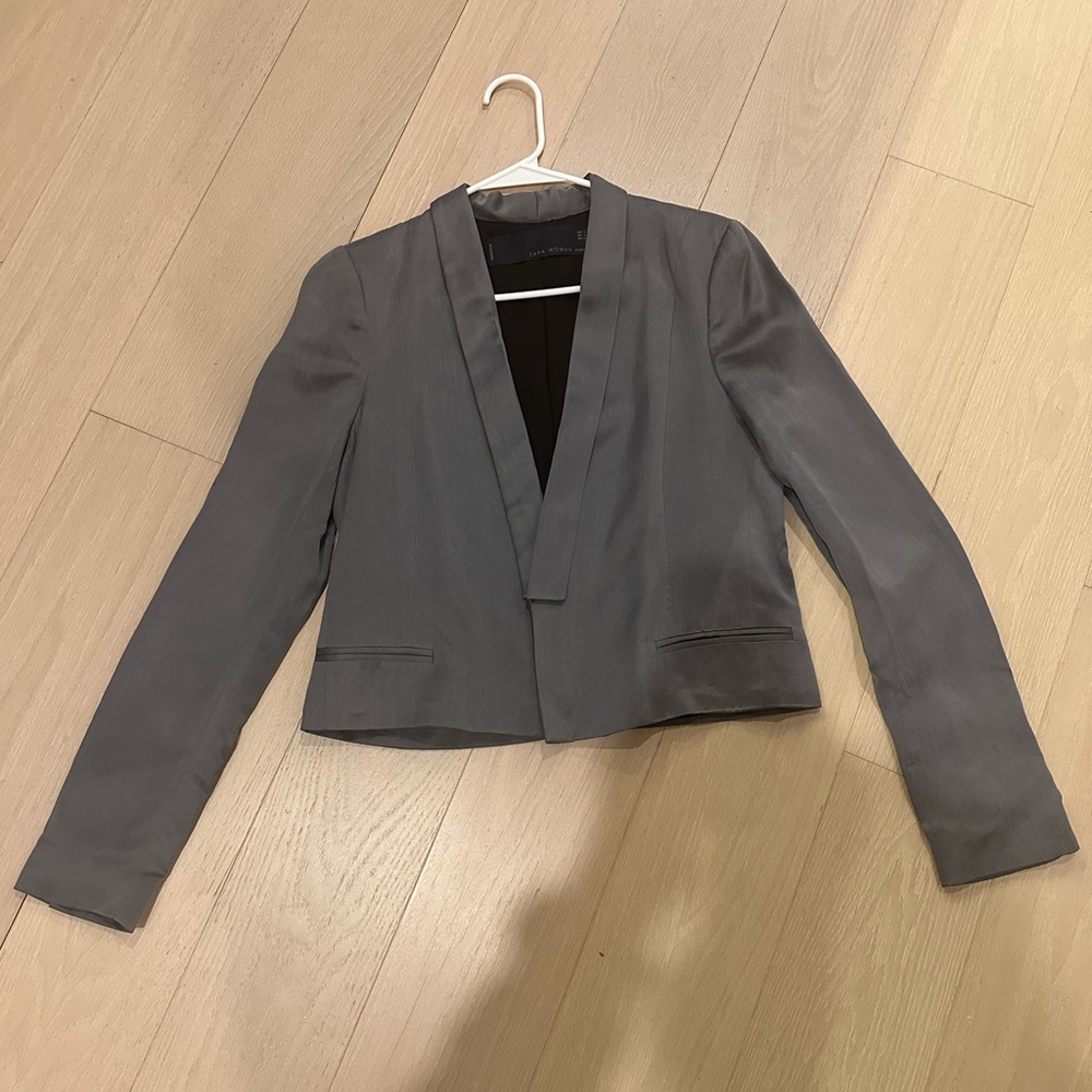 Zara Woman Studio Cropped Blazer